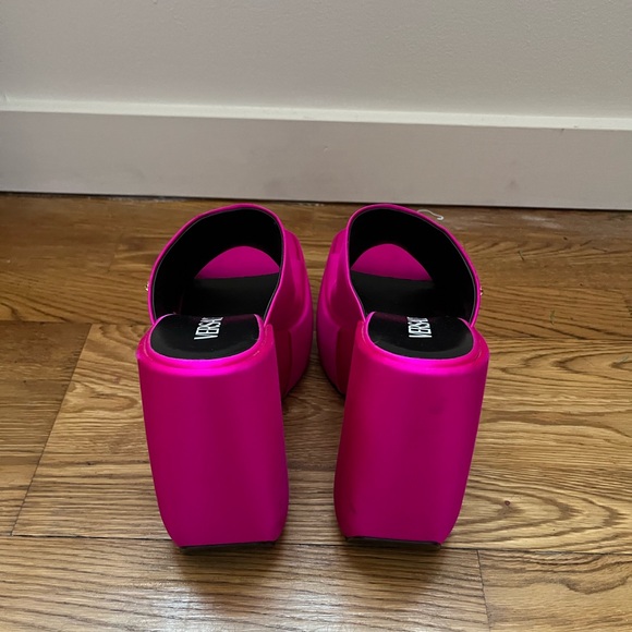 Versace Fuchsia Platform Sandals - Picture 3 of 4